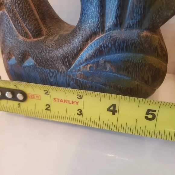 Vintage Folk Art Handcarved set  of 2 Sitting Roosters/Chicken . - Picture 7 of 8